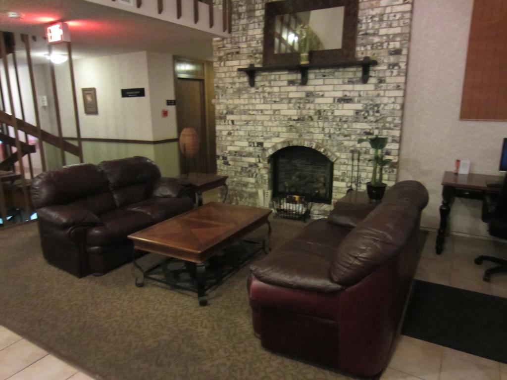 Ripon Welcome Inn And Suites Buitenkant foto